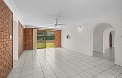 11 Garden Avenue, Camira, Qld 4300
