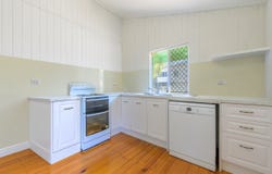 26 Short Street, South Gladstone, Qld 4680