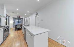 8 Freshman Avenue, Clyde, Vic 3978