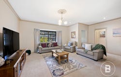 1/1 Golf View Drive, Invermay Park, Vic 3350