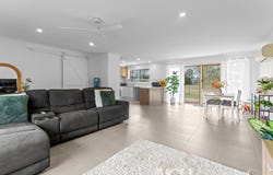 17/112b Robertson Road, Eastern Heights, Qld 4305