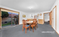 2/19 Stuart Avenue, Hampton Park, Vic 3976