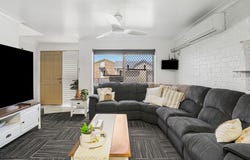 11/11-13 Smith Road, Woodridge, Qld 4114
