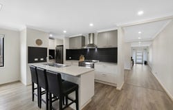 77 Willandra Circuit, Warragul, Vic 3820