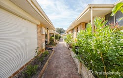 13/28 Marangaroo Drive, Marangaroo, WA 6064