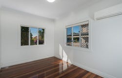 107 Erica Street, Cannon Hill, Qld 4170