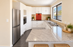 48 Gordon St, Richmond Hill, Qld 4820