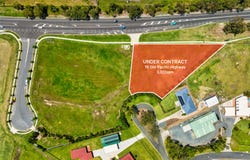 76 & 78 Old Pacific Highway, Oxenford, Qld 4210