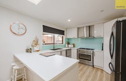 15 Witney Court, Darley, Vic 3340