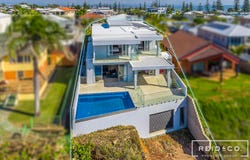 8B Fortune Street, Scarborough, Qld 4020