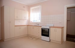 60 Hincks Avenue, Whyalla Norrie, SA 5608