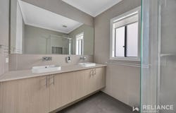 4 Sangre Street, Truganina, Vic 3029
