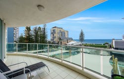 6/5 Woodroffe Avenue, Main Beach, Qld 4217