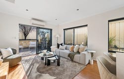 2A Purslowe Street, Mount Hawthorn, WA 6016