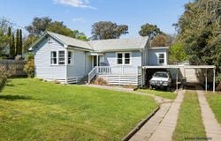 32 Cooper Street, Alexandra, Vic 3714