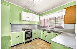 14 Separation Street, Allenstown, Qld 4700