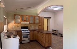 16 Lynch Street, Parkes, NSW 2870