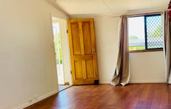 33 East Street, Wandoan, Qld 4419