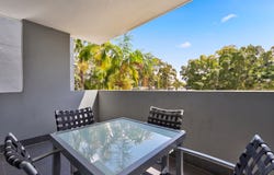 2204/3 Main Street, Varsity Lakes, Qld 4227