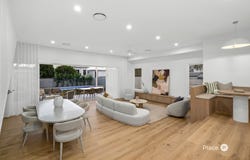 137 Burn Street, Camp Hill, Qld 4152