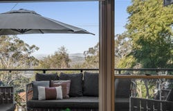 11 Panorama Crescent, Prince Henry Heights, Qld 4350