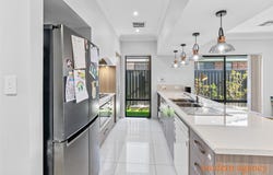 23  Cheyne Way, Caversham, WA 6055
