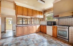 90 Broom Road, Lethbridge, Vic 3332