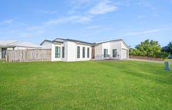 54 Village Circuit, Eimeo, Qld 4740
