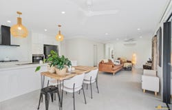 9 Pebble Cove, Redlynch, Qld 4870