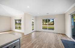 6 Natrass Road, Ross Creek, Vic 3351