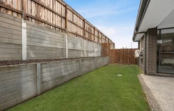 5 Edward Circuit, Deebing Heights, Qld 4306