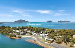 11 Sundeck Avenue, Hawks Nest, NSW 2324
