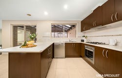 6 Cerreto Mews, Pakenham, Vic 3810