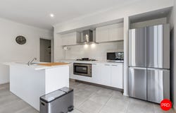 4 Galactic Avenue, Strathfieldsaye, Vic 3551