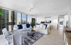 1602/2 The Lanes Boulevard, Mermaid Waters, Qld 4218