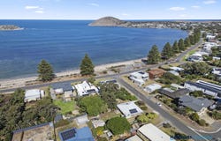 4 Fell Street, Encounter Bay, SA 5211
