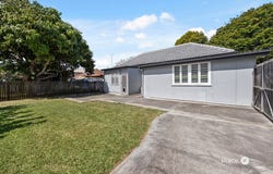 102 Junction Road, Morningside, Qld 4170