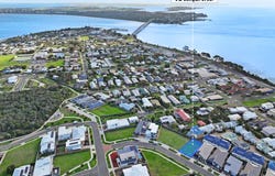 32 Longfin Crescent, San Remo, Vic 3925
