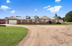 23 Kelly Street, Beveridge, Vic 3753