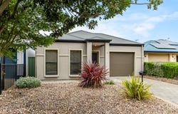 7 Belmont Avenue, Encounter Bay, SA 5211