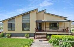 21 Manikato Drive, Hodgson Vale, Qld 4352