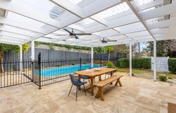 10 Somers Avenue, Mount Martha, Vic 3934