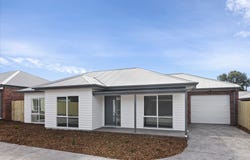 140-142 Main Road, Riddells Creek, Vic 3431
