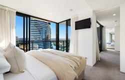 2907/1 Oracle Boulevard, Broadbeach, Qld 4218