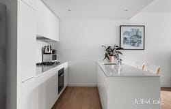 101/10-12 Railway Walk North, Hampton, Vic 3188
