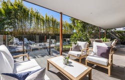 9 Coogeen Street, Sorrento, Qld 4217