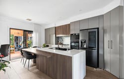 80 Russell Street, Newtown, Vic 3220
