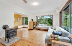 8 Crystal Avenue, Pearl Beach, NSW 2256