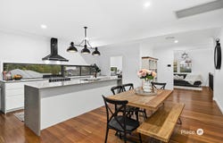 26 Hecklemann Street, Carina Heights, Qld 4152