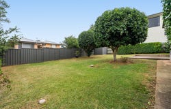 8 Barrymount Crescent, Mount Lofty, Qld 4350